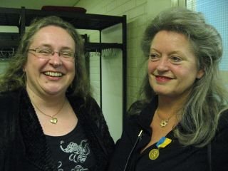 Författaren Britt-Marie Norrgård och författaren Elisabeth Goldstein